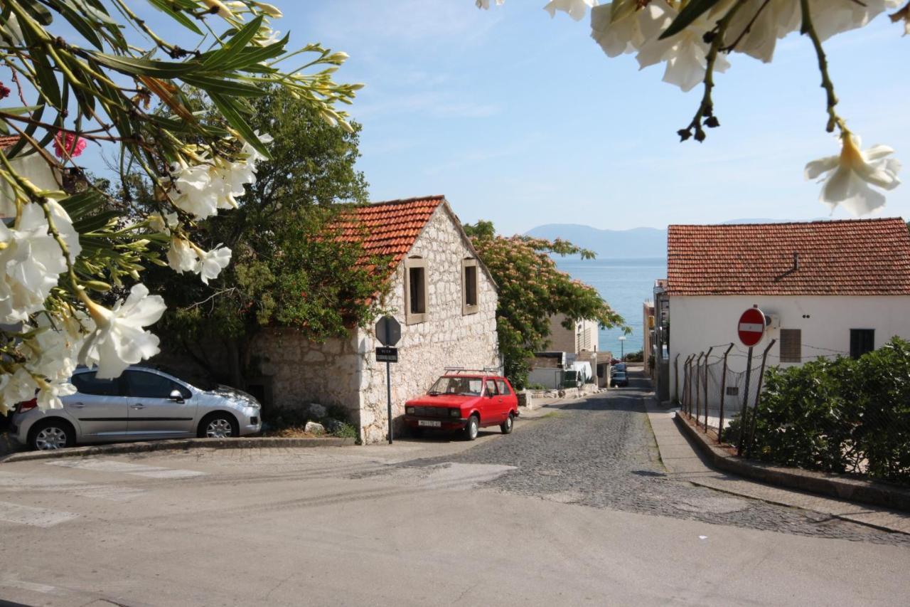 Apartments By The Sea Gradac, Makarska - 6661 Gradac  Bagian luar foto