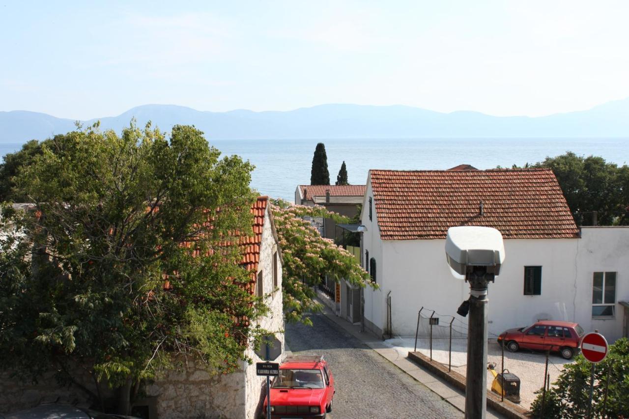 Apartments By The Sea Gradac, Makarska - 6661 Gradac  Bagian luar foto