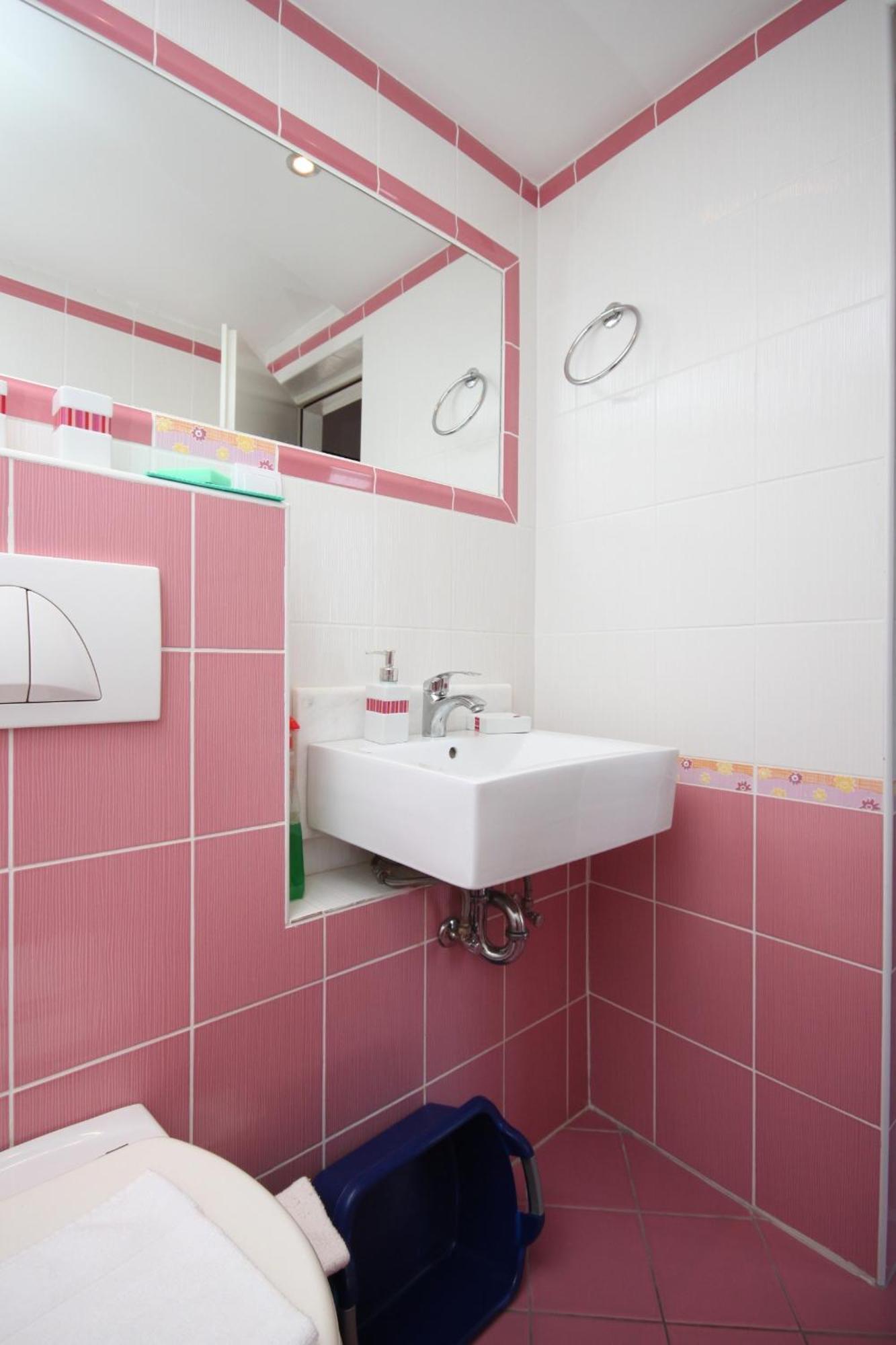 Apartments By The Sea Gradac, Makarska - 6661 Gradac  Ruang foto